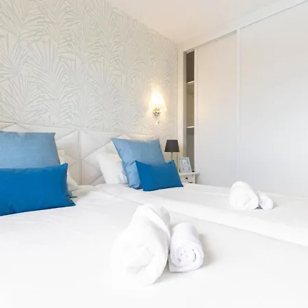 Navy Style Friendly Holiday home *